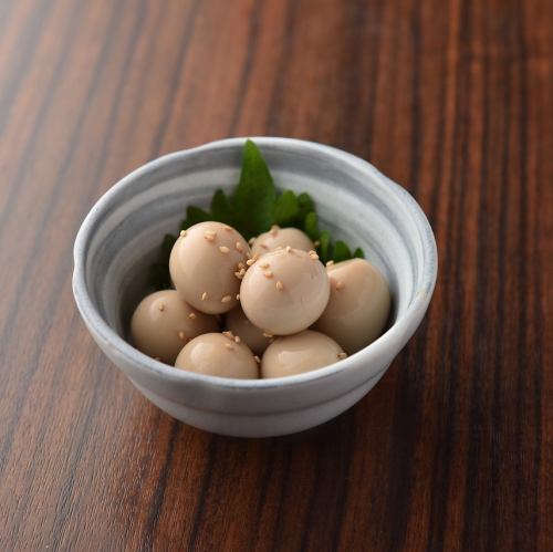 Quail marinated in soy sauce