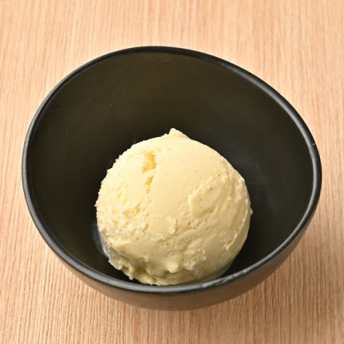 Vanilla Icecream