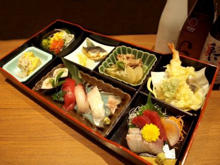 山吹【松花堂会席コース】握り3貫とネギトロ巻きや牛タン煮込み!お料理全7品飲み放題付き4500円