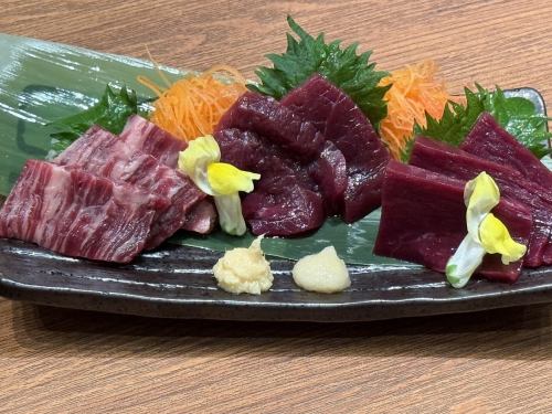 くじら刺身三種盛り
