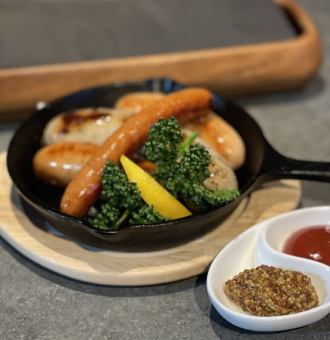 ソーセージの盛り合わせ