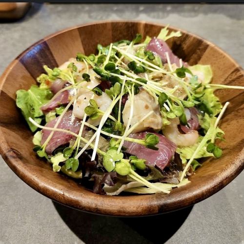 Ａｎｎ’ｓサラダ（海鮮サラダ）