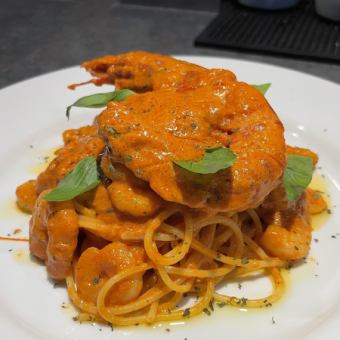 海老のトマトクリームソース