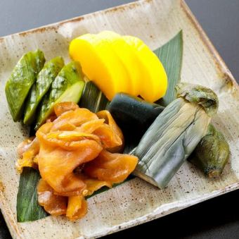 お漬物盛り合わせ