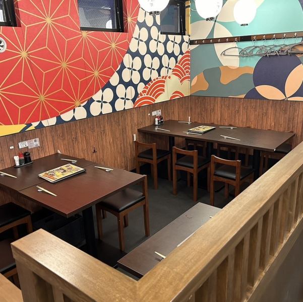 【近鉄奈良線・近鉄日本橋駅より徒歩約2分◎】大阪メトロ・日本橋(大阪)駅やなんば駅からも近く、アクセス抜群です♪待ち合わせや移動もスムーズに行え、また大通り沿いに店舗があるため、夜道も明るく安心してご来店いただけます◎