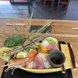 (38)当店名物舟盛り