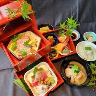方舟大吟醸しずく人気ランチ御膳【季節の引き出し宝箱御膳】
