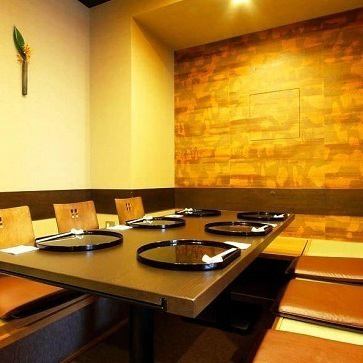 ご接待やご会食に最適な完全個室もご用意しております。