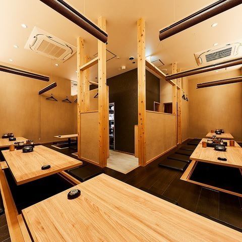 Semi-private rooms with blinds.Accommodates up to 33 people.