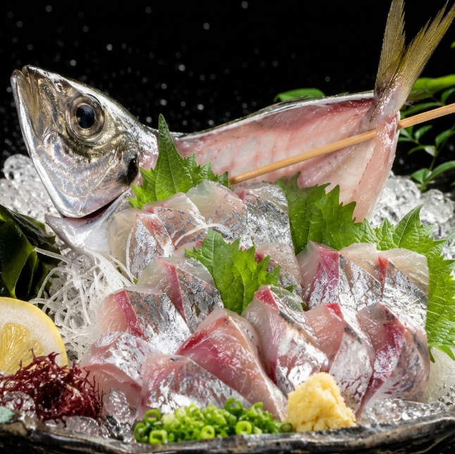 豪華!刺身盛り合わせを含む海鮮たっぷりのコースは5500円!