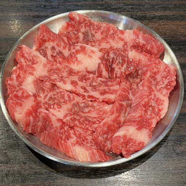 Wagyu beef ribs 580 yen (638 yen including tax)