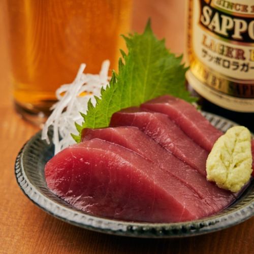 Tuna sashimi