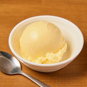 Vanilla Icecream