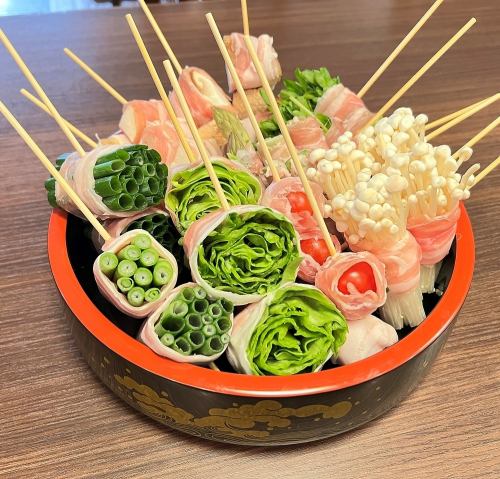当店名物の野菜巻き