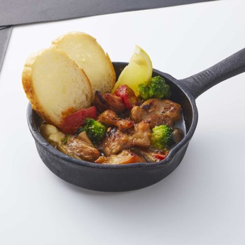 2.揚げ物・アラカルトまたはピザから、1品をお選びください