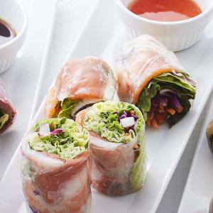 Shrimp and salmon spring rolls