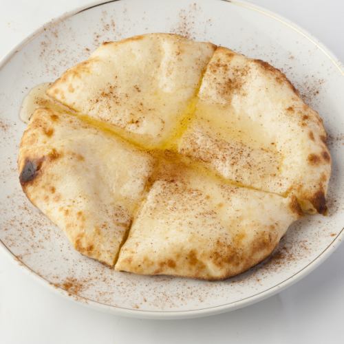 Honey cinnamon cheese naan