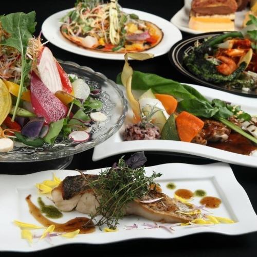 【農園野菜とスパイスメニュー】提携農家から直接仕入れた新鮮で安全な素材を使用しております♪