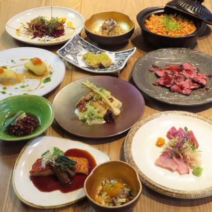 ["Kiwame" course (food only)] A 10-course meal featuring seasonal ingredients, sashimi, Japanese beef, and clay pot rice