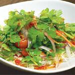 ヤムパクチー(パクチーサラダ)