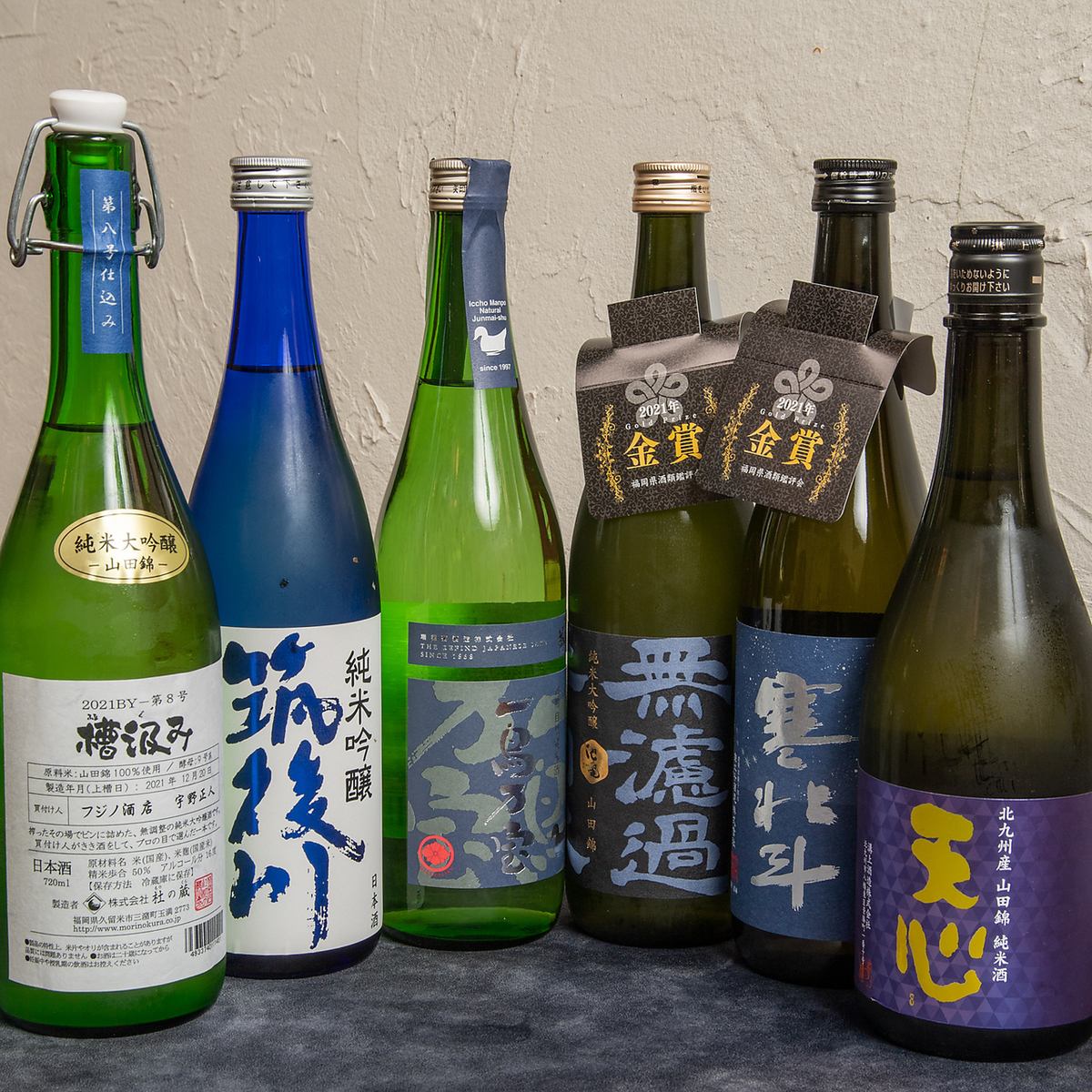 You can buy and enjoy your favorite sake at the liquor store! Fukuoka local sake is recommended ◎