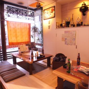 [Slightly raised tatami mat seating!!] Perfect for a leisurely drinking party♪