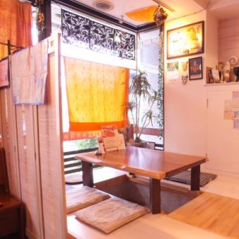 [Tatami mat seats with a raised floor!!] You can also enjoy a leisurely meal♪