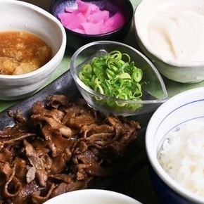 『ランチ・ディナー』牛タン焼きおろしポン酢・牛タンシチューセット