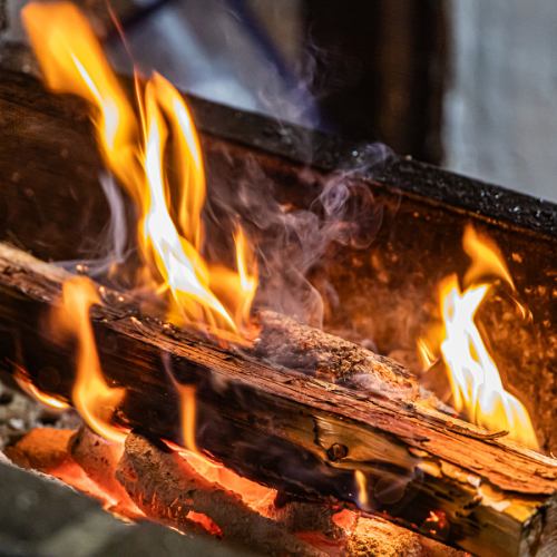 【薪×炭】本物の香り