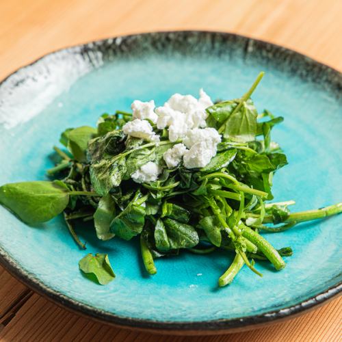 クレソンの10秒薪焼きシェーブルチーズ