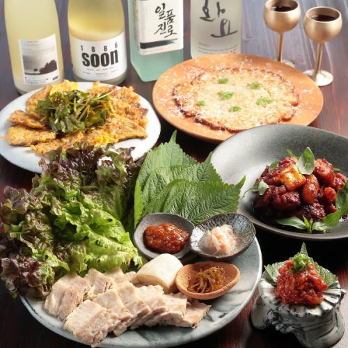 Enjoy creative Korean cuisine!