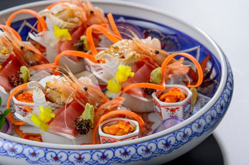 食材、お料理を、五感で感じていただけるおもてなしを。