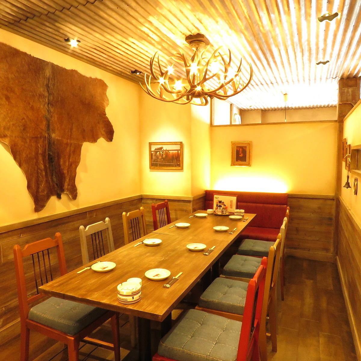 馬主題飾品和插畫!幽默獨特的室內設計♪