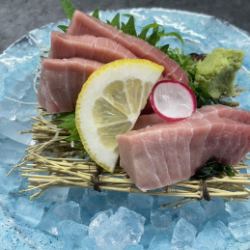 中トロのお造り