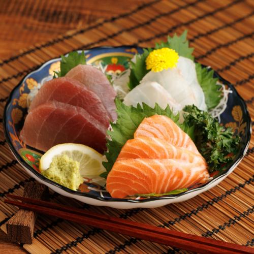 本日の鮮魚三点盛り合わせ