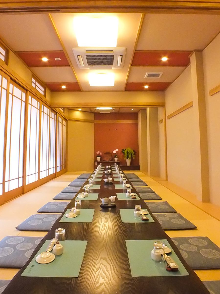 2階の座敷は少人数～大人数まで対応可能。幹事さん必見。