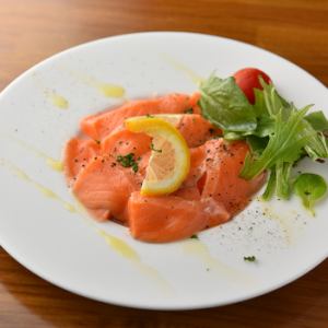 Salmon Carappcio