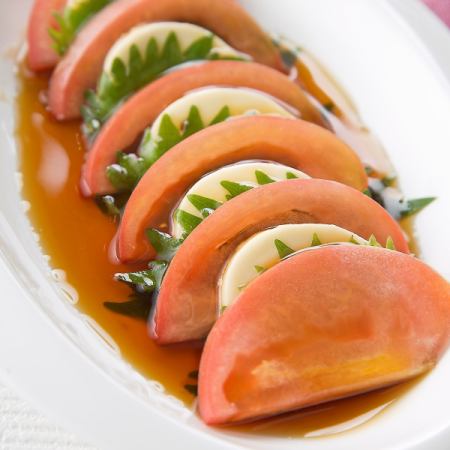 Tomato and mozzarella marinated in Japanese dashi