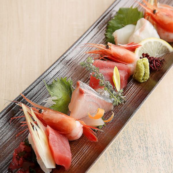 ◇◆Today's Sashimi Platter of 5 Kinds◆◇Enjoy fresh seafood! Needless to say, it goes great with alcohol!