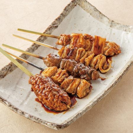 Assorted skewers [5 skewers] (sauce, salt)