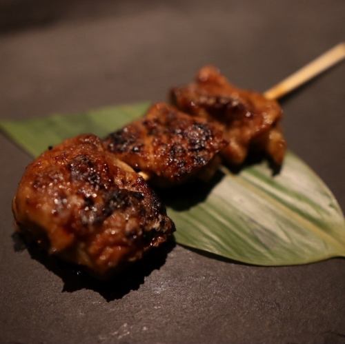 Guilla(蒜酱和盐)