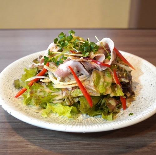 あぐ～豚しゃぶサラダ