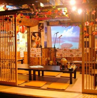 A spacious tatami room that can also be used as the main venue for live performances
