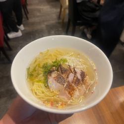 淡麗貝出汁冷やし拉麺