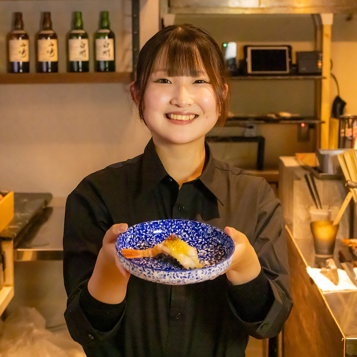 落ち着いた個室席も完備したスタイリッシュなお店。各種宴会に◎