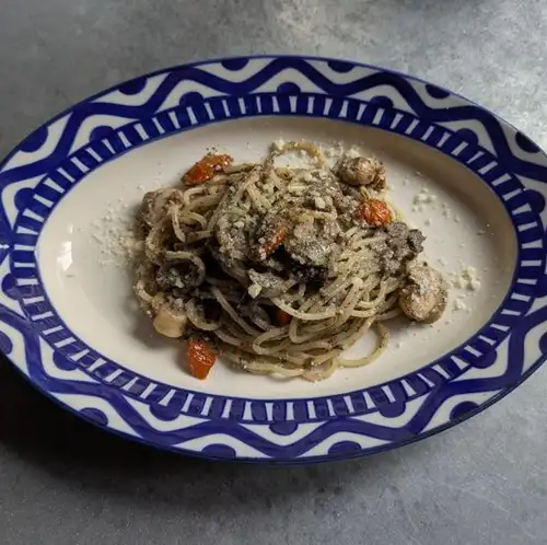 帆立と南仏風オリーブペーストのパスタ