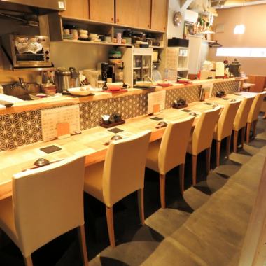 ■ Completely eat at the counter ■ There are seven seats in the counter seat.Please enjoy our cuisine while sometimes enjoying the conversation with the shopkeeper.Also, we prepare daily special dish as "Oji-zai" at the counter in front of you, so please enjoy the content that changes everyday.
