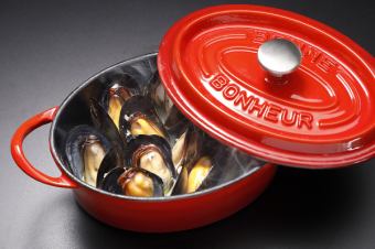 Fresh Canadian mussels steamed in white wine