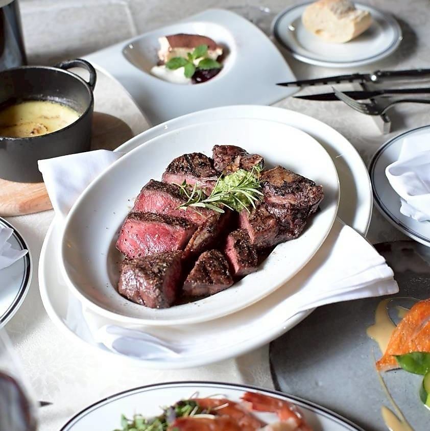 Enjoy aged King Island beef, which is so healthy that even women can easily snack on it.