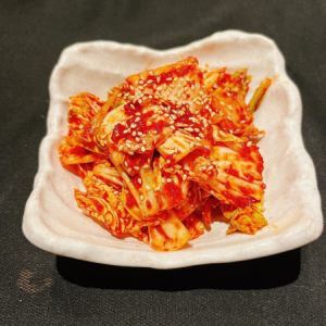 Freshly made raw kimchi